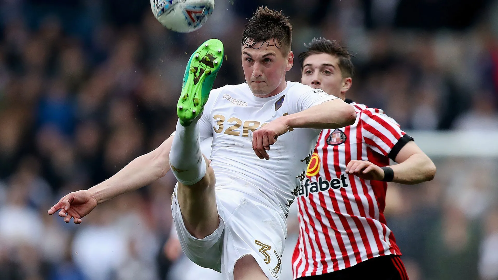 Hậu vệ Paudie O'Connor, mục tiêu chuyển nhượng của Barnsley