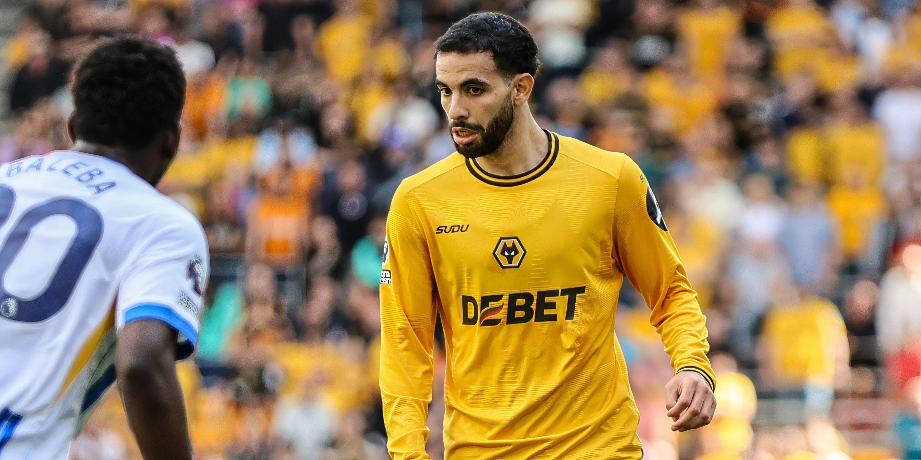 Rayan Ait-Nouri trong màu áo Wolves thi đấu