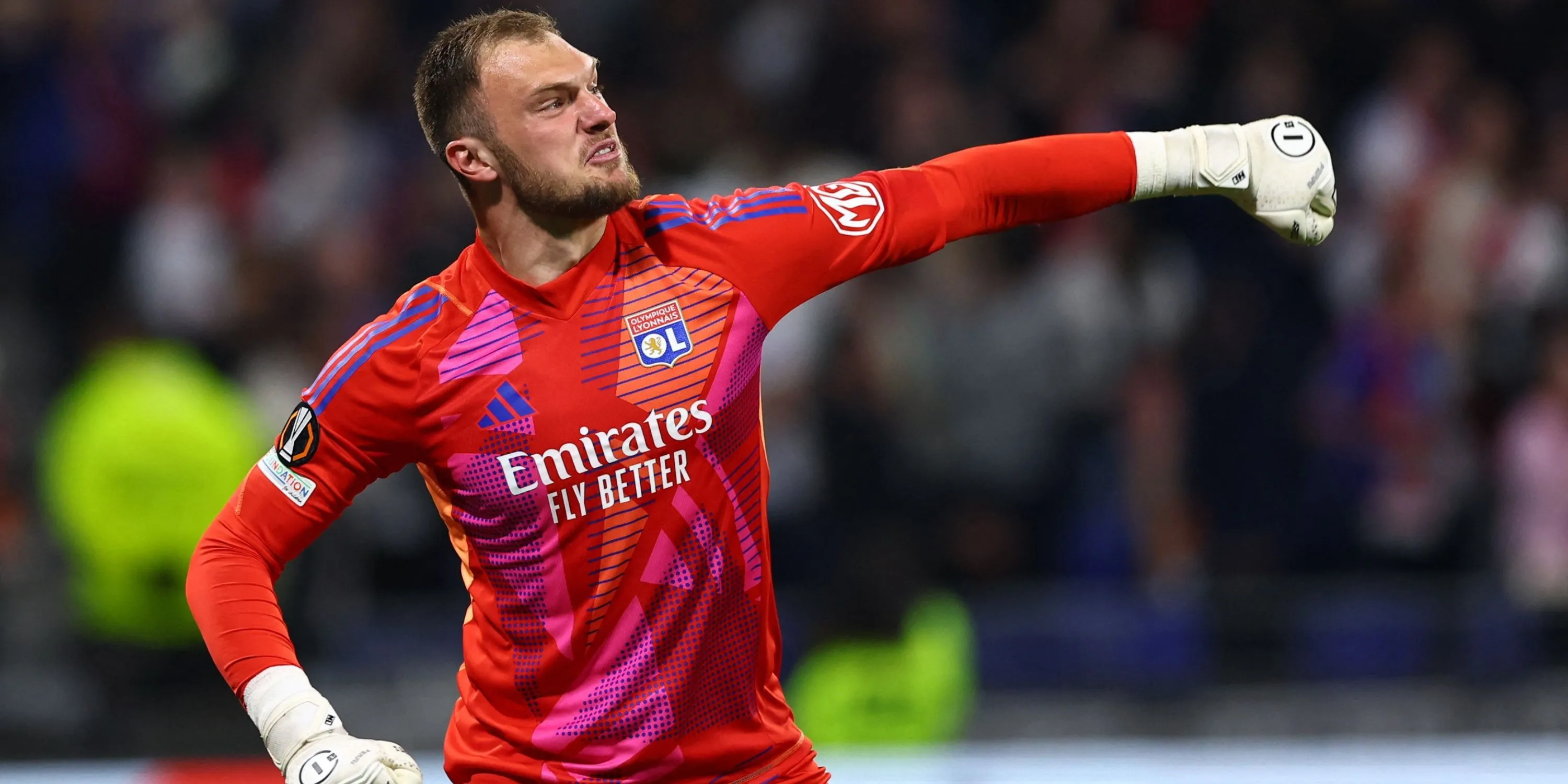 Chân dung Lucas Perri, người gác đền đầy tiềm năng đang chơi cho Lyon tại Ligue 1