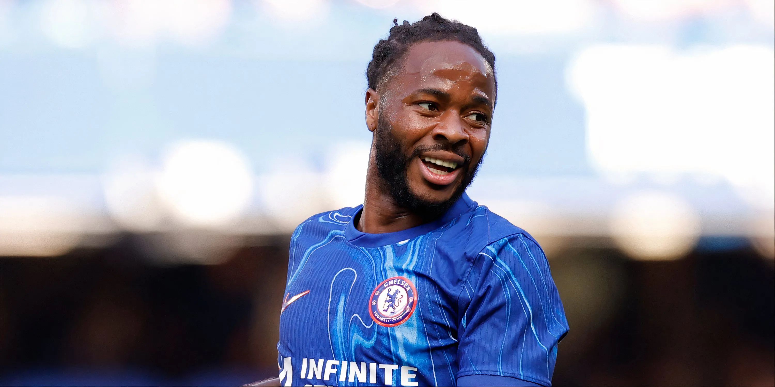 Raheem Sterling trong màu áo Chelsea, một mục tiêu tiềm năng của West Ham