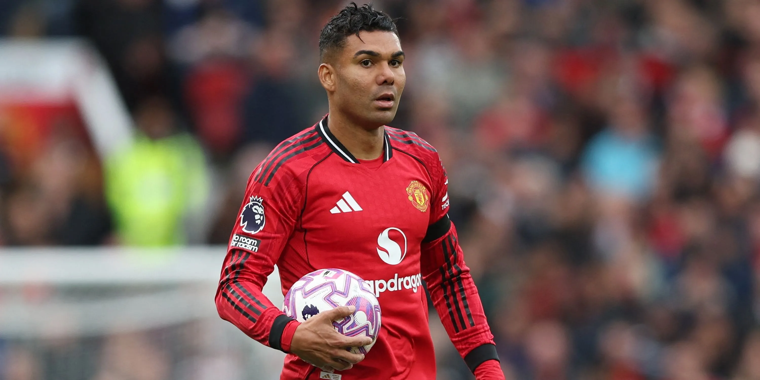 Tiền vệ Casemiro của Manchester United vừa ghi bàn cho đội nhà